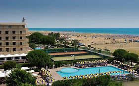 Hotel Excelsior Bibione Exterior photo