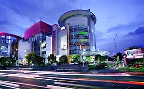 Favehotel Pluit Junction Jakarta Exterior photo