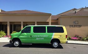 Courtyard By Marriott New Haven Wallingford Hotel Exterior photo