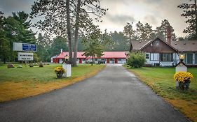 Northern Pine Inn Hayward Exterior photo