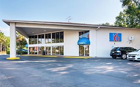 Motel 6-Tampa, Fl - Fairgrounds Exterior photo