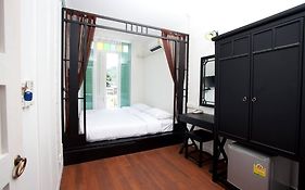 99 Oldtown Boutique Guesthouse Sha Extra Plus Phuket Exterior photo