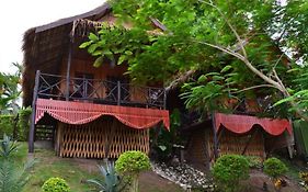 Thongbay Guesthouse Luang Prabang Exterior photo