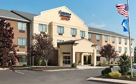 Fairfield Inn & Suites Hartford Manchester Exterior photo