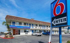 Motel 6 Lost Hills / Buttonwillow Racetrack Exterior photo