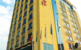 Ramada Addis, Addis Ababa Hotel Exterior photo