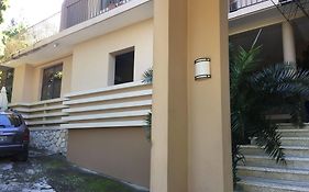 Palm Residence Petionville Exterior photo