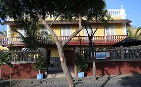The Colonial Guest House Sao Filipe Exterior photo