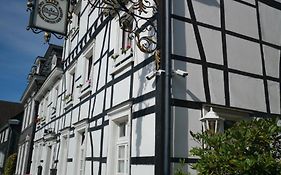 Hotel Zur Post Dabringhausen - Contactless Self Check-In Wermelskirchen Exterior photo