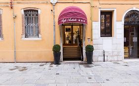 Hotel Agli Artisti Venice Exterior photo