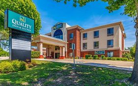 Quality Inn & Suites Lampasas Exterior photo