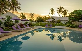 Tamanu On The Beach Hotel Port Vila Exterior photo