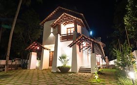 The Ayur Villa Kovalam Exterior photo