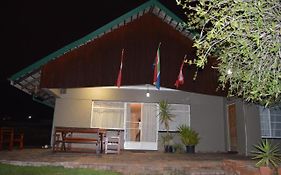 The Swiss Guesthouse Johannesburg Exterior photo