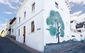 Casa Lunaloma - Boutique Apartments Quito Exterior photo