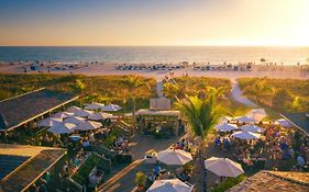 The Beachcomber St. Pete Beach Resort & Hotel Exterior photo