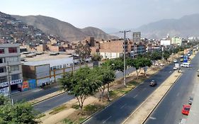 Apartamento Marco Airport Apartment Lima Exterior photo