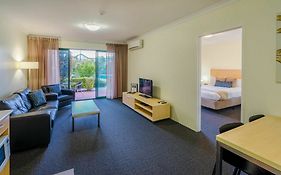 Perth Ascot Central Apartment Hotel Official Exterior photo