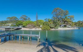 Caribbean Noosa Aparthotel Exterior photo