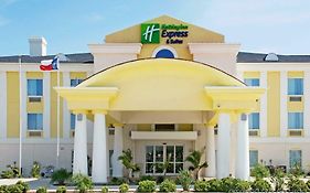 Holiday Inn Express Hotel And Suites Falfurrias Exterior photo