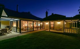 Elm Tree Lodge Beechworth Exterior photo