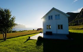 Ramberg Lodge Lofoten Bostad Exterior photo