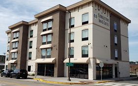 Cobblestone Inn & Suites - Menomonie/Uw-Stout Exterior photo