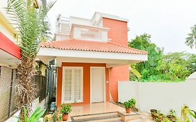 Oyo 16844 Adams Cottage Kochi Exterior photo