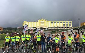 Thansur Bokor Highland Resort Kampot Exterior photo