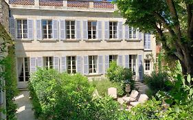 Le Clos Saluces Bed & Breakfast Avignon Exterior photo