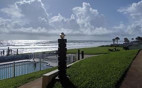 Shoreline Suites & Cabana Cottages - Beachfront Daytona Beach Exterior photo