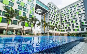 Republic Apartments Saigon Airport Ho Chi Minh City Exterior photo