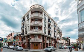 Hotel London Batumi Exterior photo