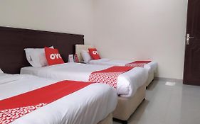 Super Oyo 107 Al Areen Hotel Apartments Shahiq Exterior photo