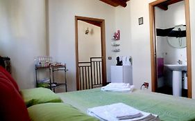 Bed & Breakfast Sweet Politeama Bed & Breakfast Palermo Exterior photo