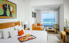 Ac, Suites At The Grand Mayan - Vidanta In Acapulco Exterior photo