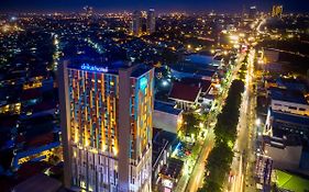 Deka Hotel Surabaya Hr Muhammad Exterior photo