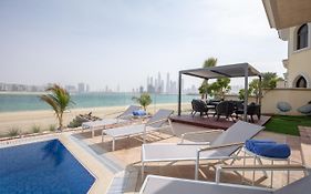 Stella Stays Gorgeous 5 Bdr Palm Villa Beach Private Pool Dubai Exterior photo