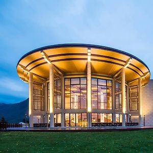 Banyan Tree Jiuzhaigou Hotel Exterior photo