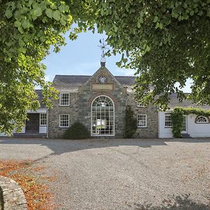 The Manor House Villa Holyhead Exterior photo