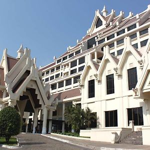 The Rose Garden Hotel Yangon Exterior photo