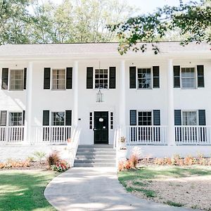 Georgia Palms & Gardens Bed & Breakfast Powder Springs Exterior photo