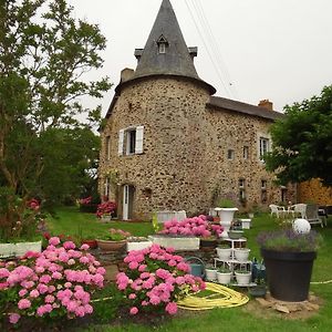 Manoir Familial De La Provosterie Bed & Breakfast Ahuillé Exterior photo