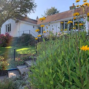 Wingmore Bed & Breakfast Salisbury Exterior photo