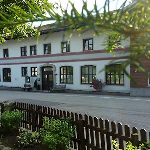 Edel Weiss Gaestezimmer Bed & Breakfast Furstenstein Exterior photo