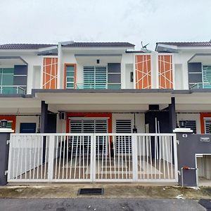 As Syifaa Homestay Mslim Only Ipoh Exterior photo
