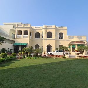 The Heritage Villa Patiāla Exterior photo