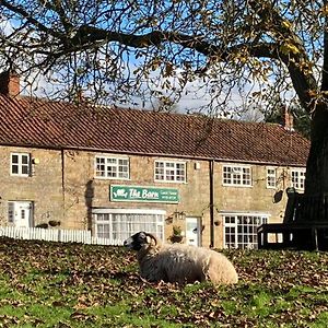 The Barn Guest House And Tearoom Hutton le Hole Exterior photo