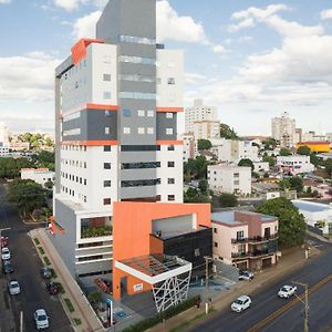 Slaviero Chapeco Hotel Exterior photo