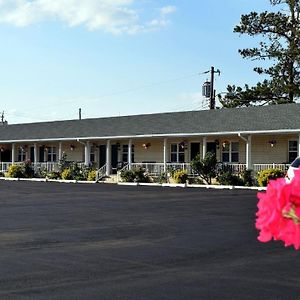 Birchwood Inn Chincoteague Exterior photo